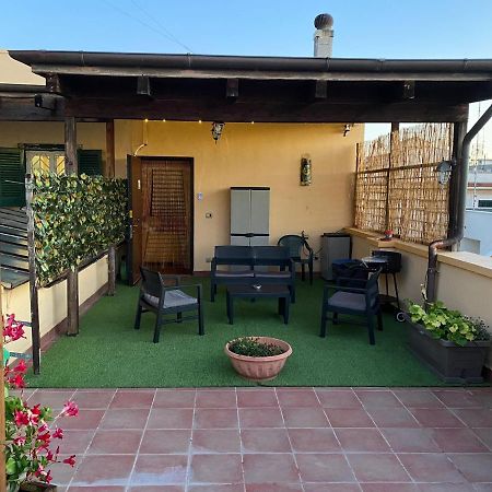 La Piccola Terrazza Apartment Bari Exterior photo